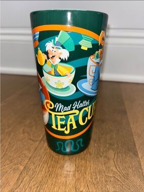 Disney ALICE IN WONDERLAND Mad Hatter's Teacup Tall Mug/Cup